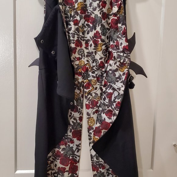 Hot Topic Medium Black Snap-Front Split-Back Long Steampunk Vest - Picture 8 of 8